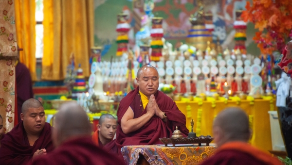 Thrangu Tulku Damcho Rinpoche Presides Over the Final Day of the Five-Deity Green Tara Ritual